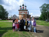  Наши прихожане у Смоленского собора 